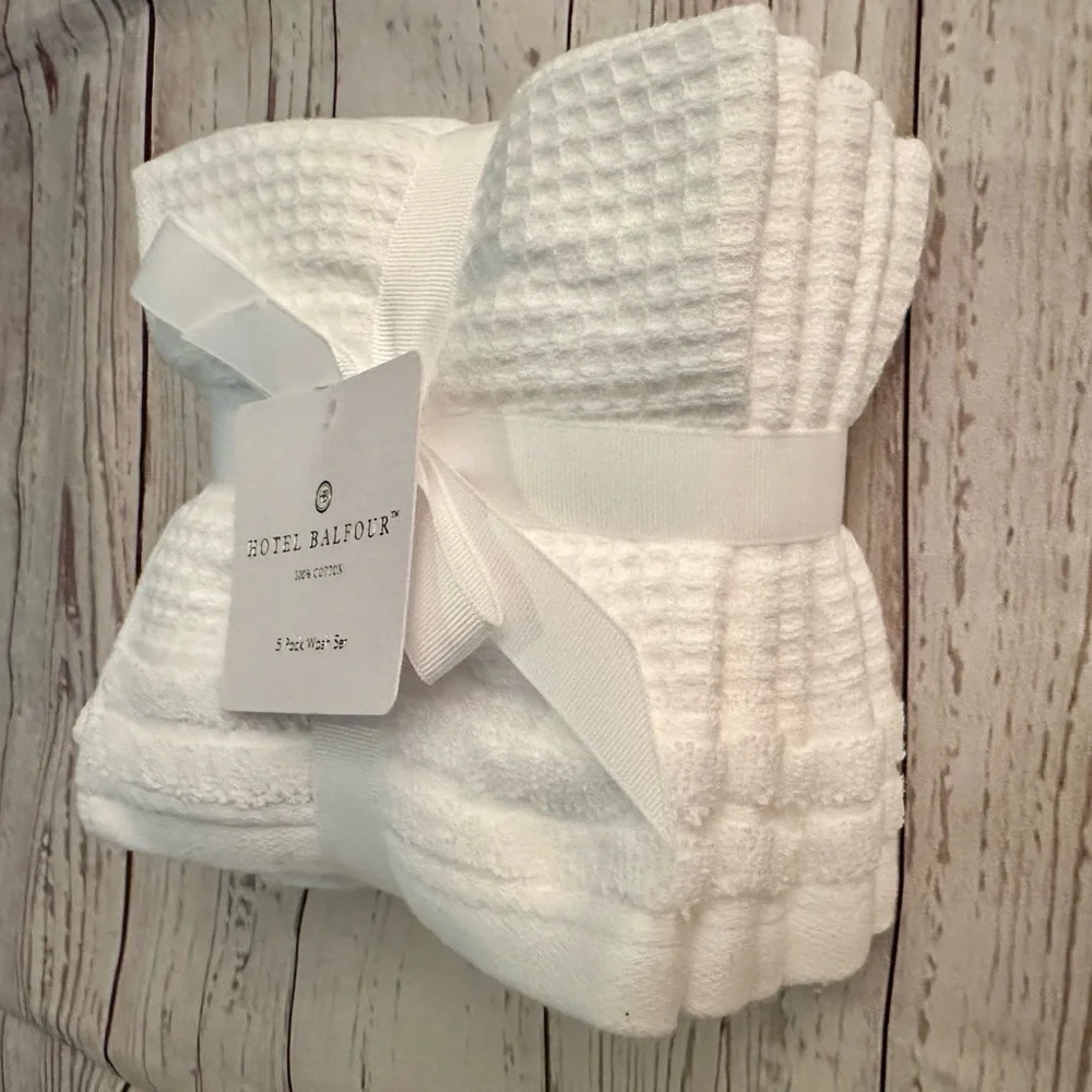 🎁9 PC Hotel Balfour Oversized Bath Towel Set- Cotton- White Waffle Texture